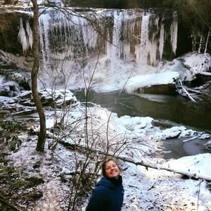 Meet your Posher, Isabel